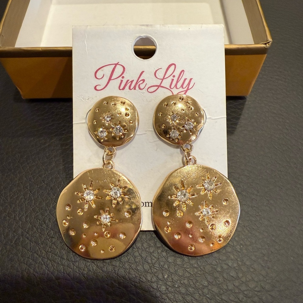 Pink Lily Gold Earrings